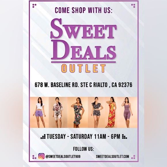 Monet Jewelry Christmas pin - Picture 4 of 6